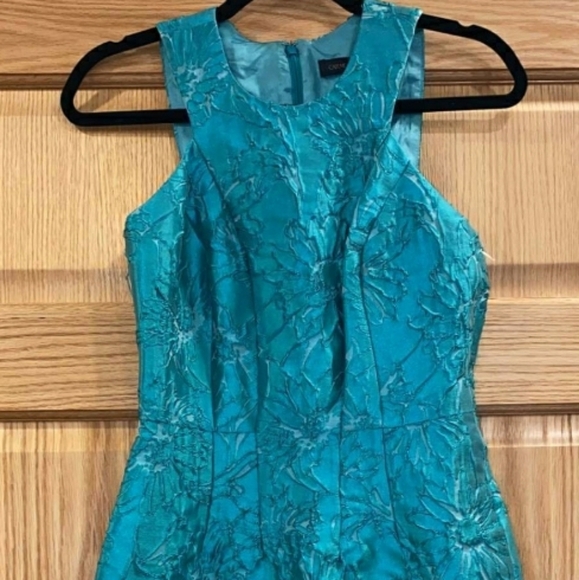 Carmen Marc Valvo Dresses & Skirts - Carmen Marc  Valvo Cocktail Dress